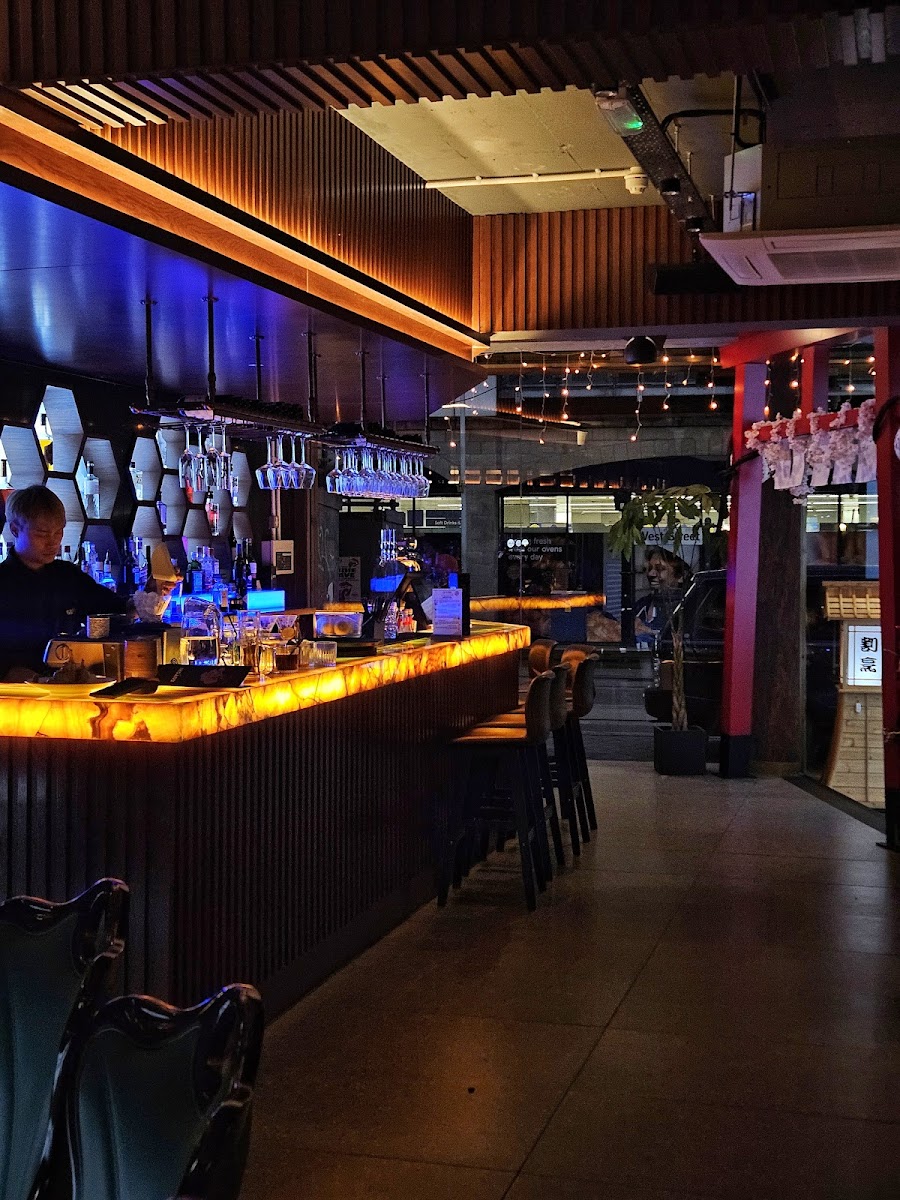 Guyshi Bar + Bbq